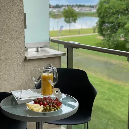Relax And - Delux Apartment Velence